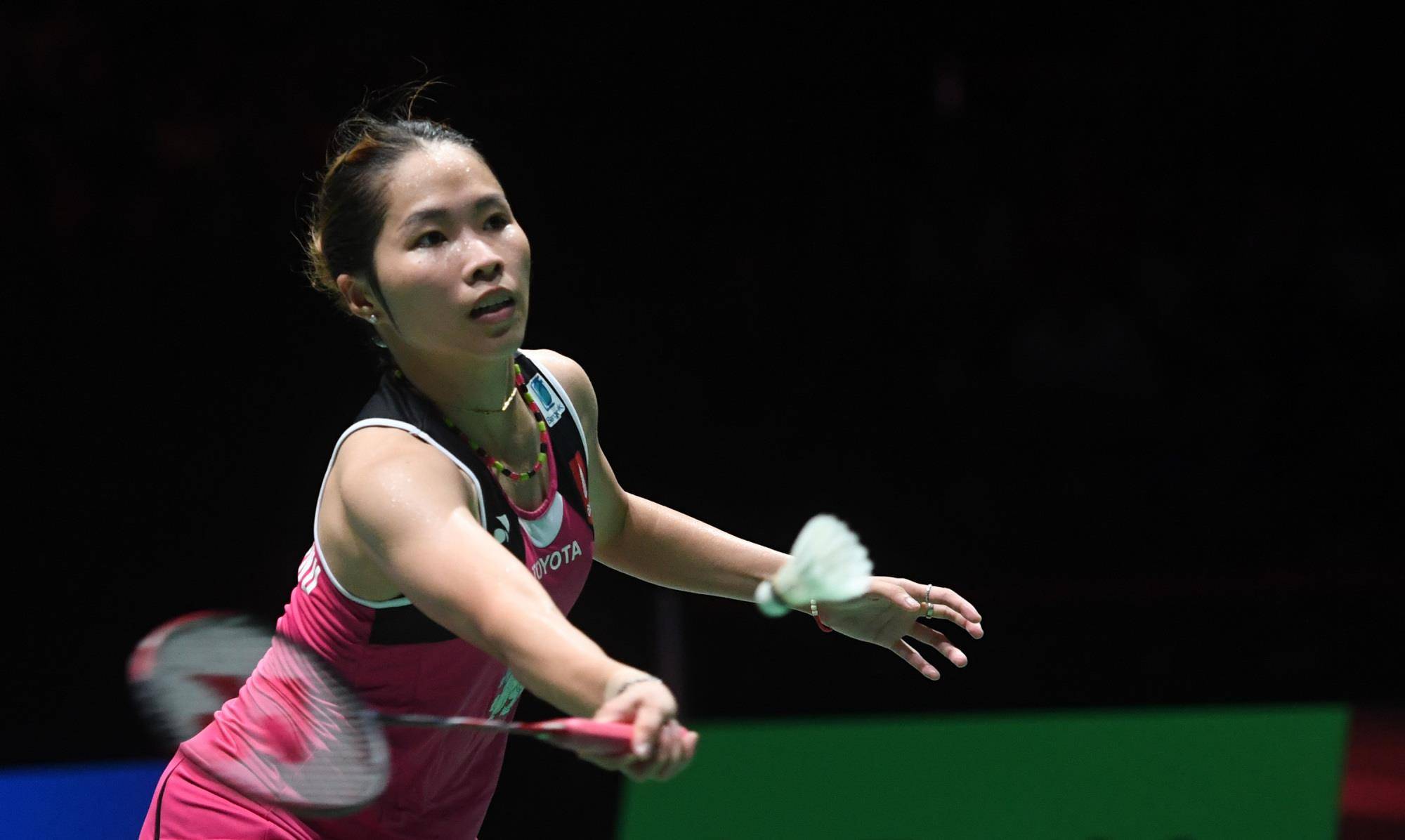 起三冠王 起三冠王